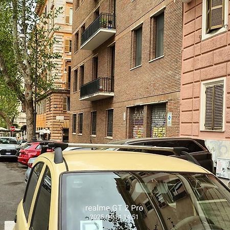 Casa Vacanza Colosseo Whole Holiday Home Apartment Da Pamino & Priscilla Rom Exterior foto